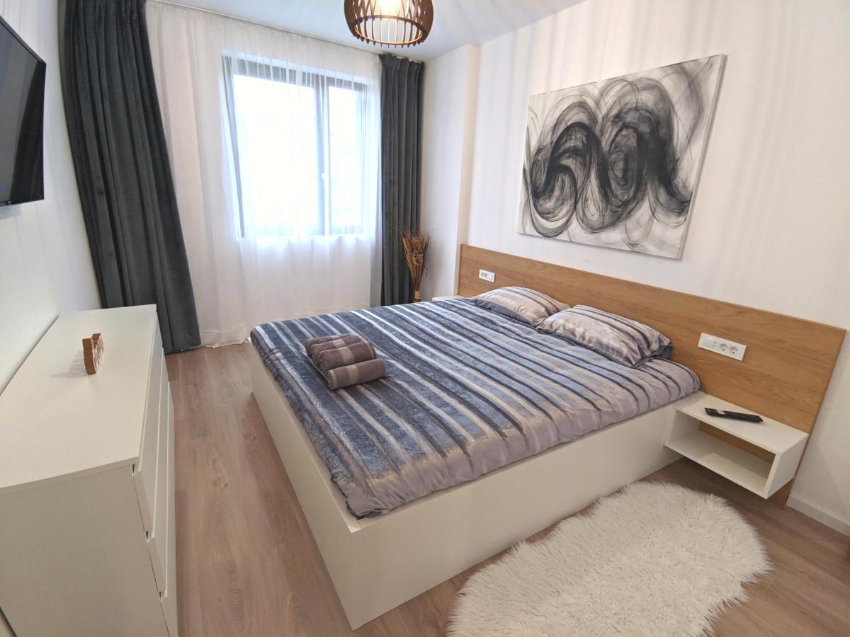 Cluj Airport Apartment Exterior photo